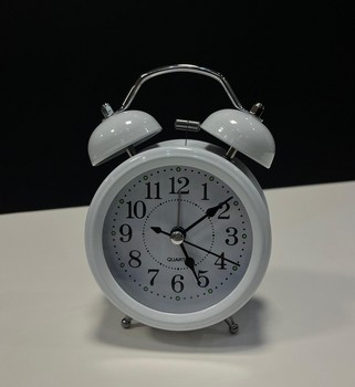 ساعت زنگ چراغ دار فلزی کلاسیک 3301